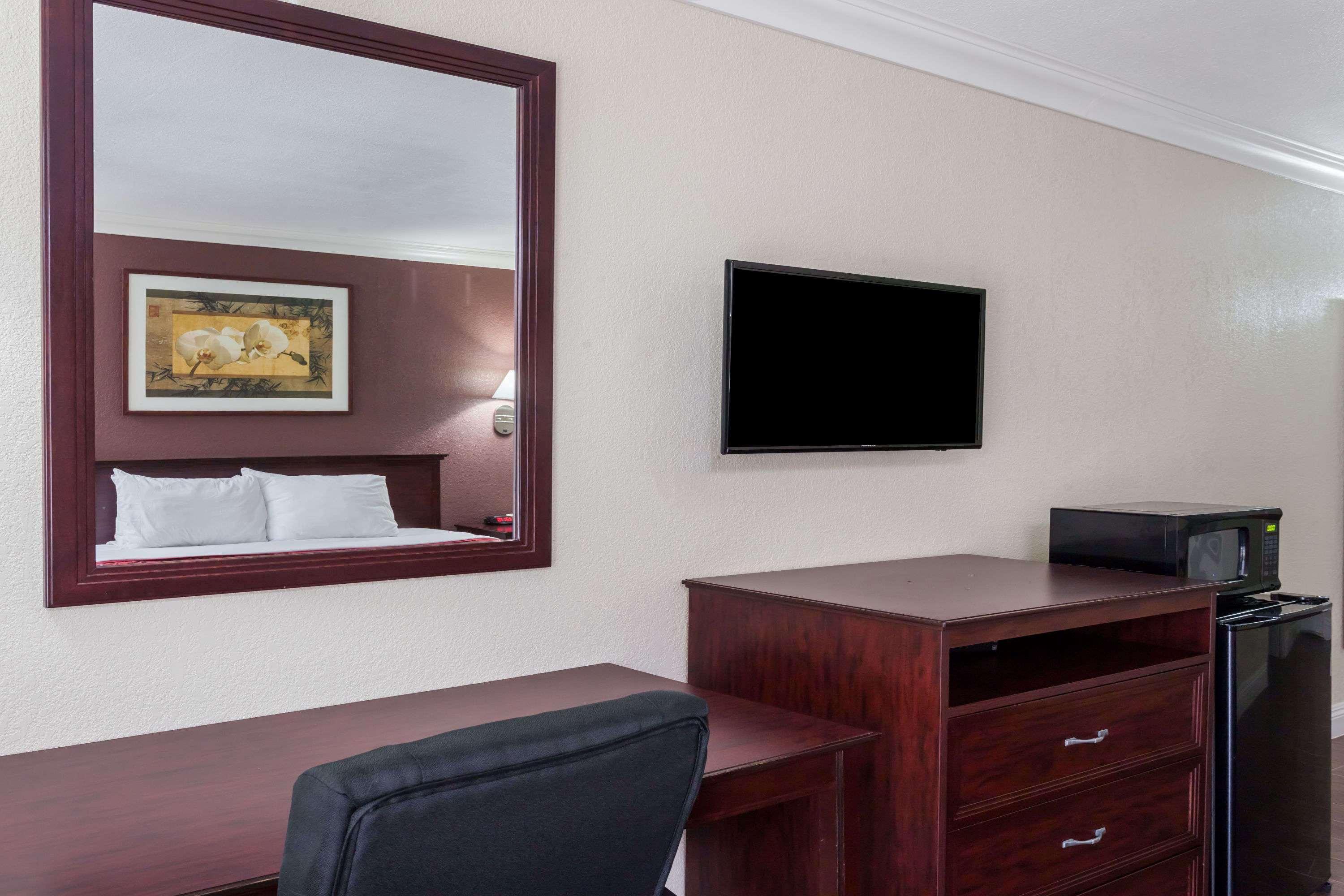 Hospitality Inn San Bernardino Eksteriør bilde